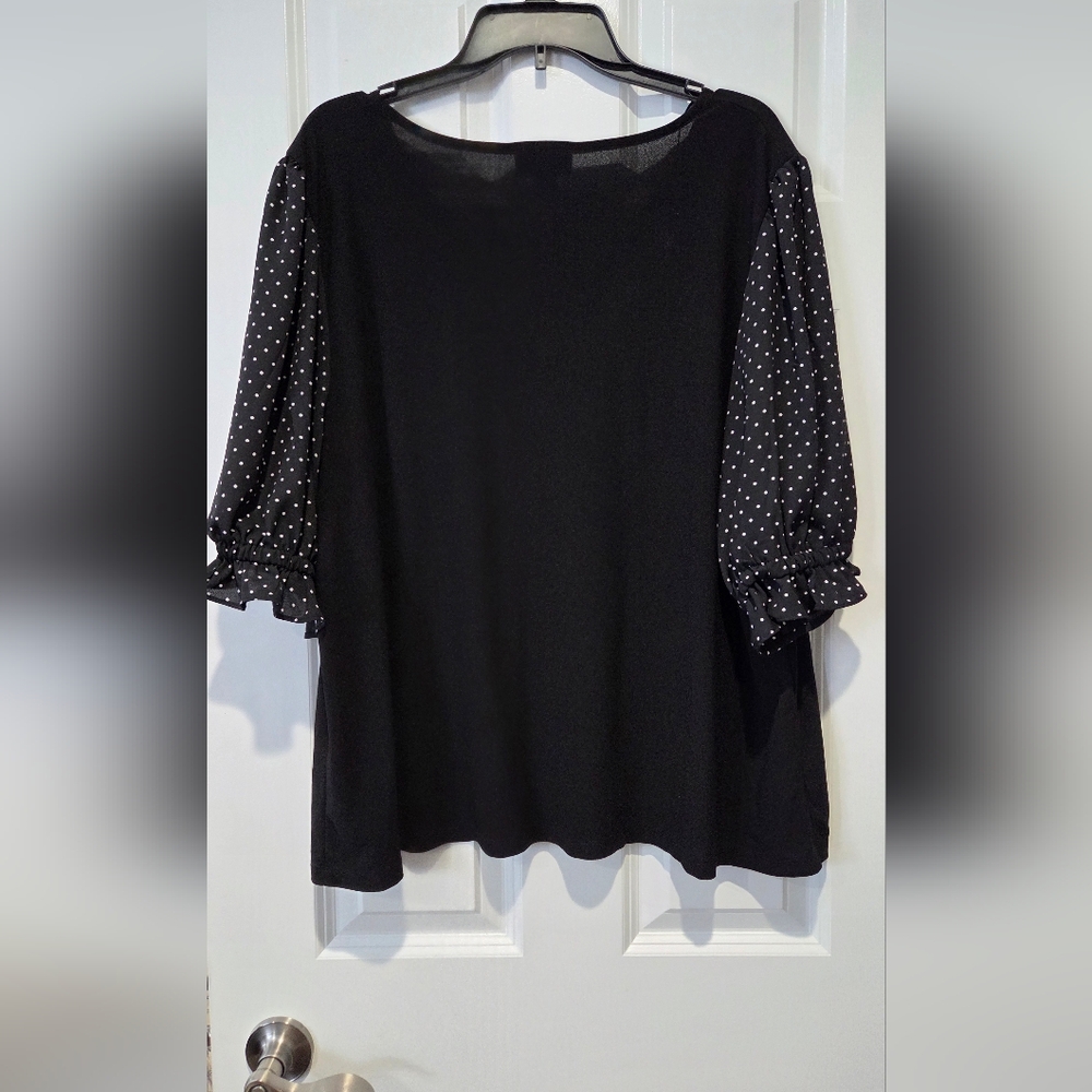 CeCe Black Polka Dot Short Sleeve Women's Top - Picture 4 of 4